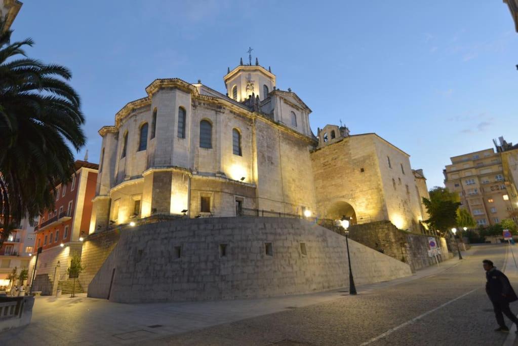 Apartamento Con Encanto "Las Raices" ซานตานเดร์ ภายนอก รูปภาพ